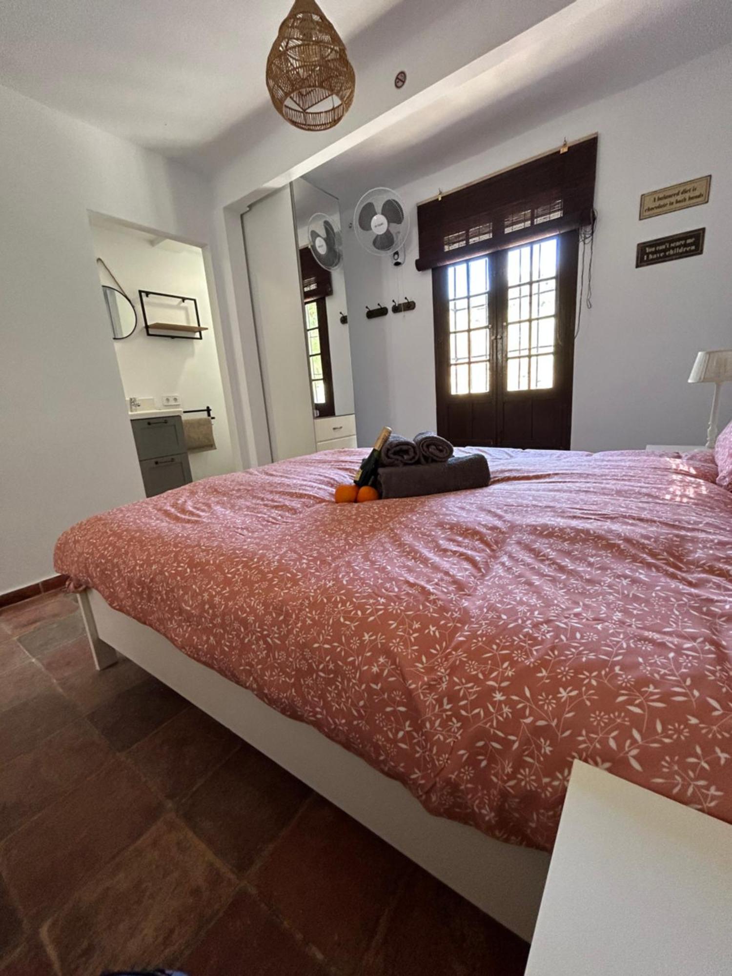 El Bufon De La Corte Carratraca Exteriör bild